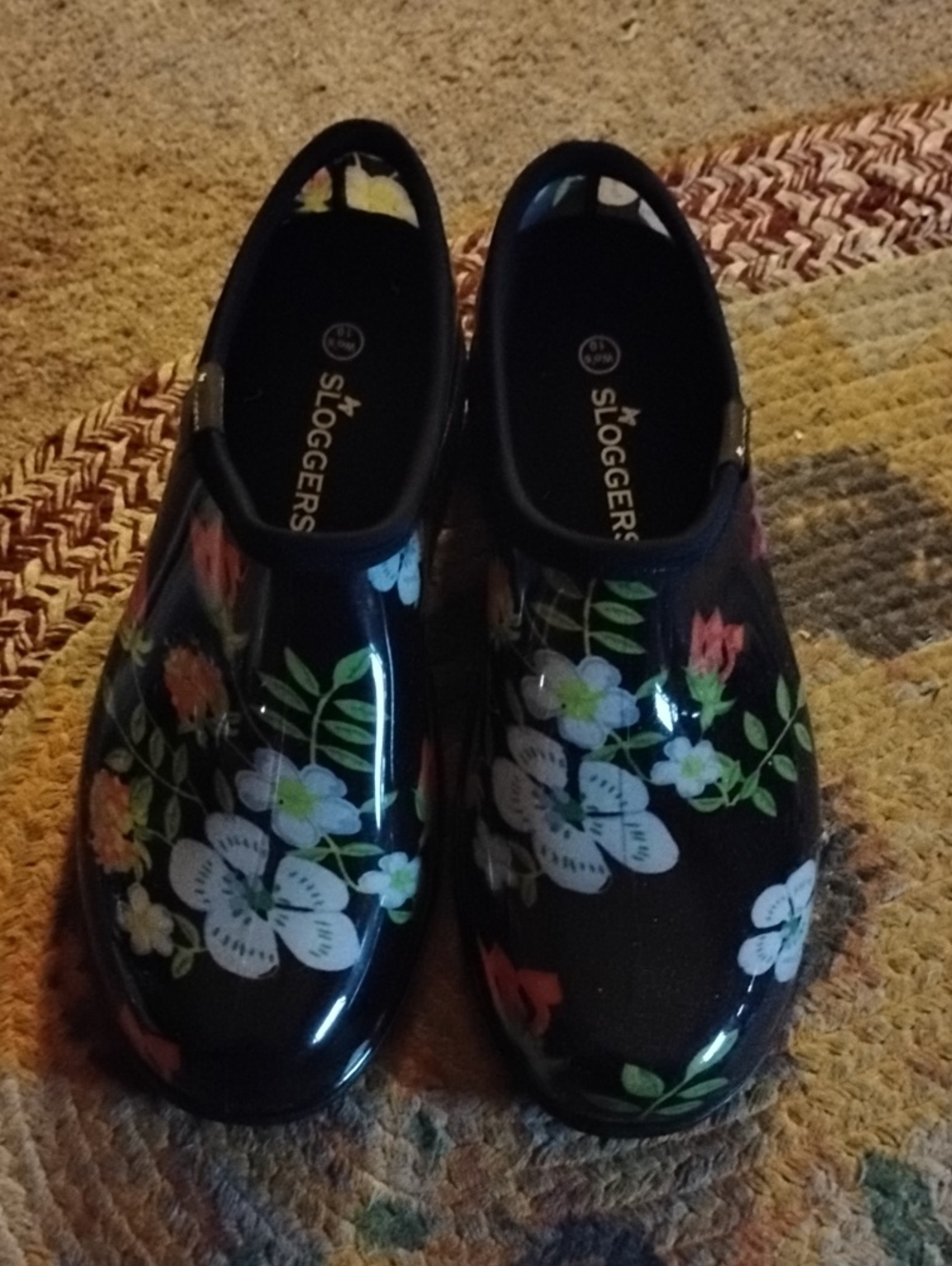Sloggers Women's Black Floral Garden Clogs SZ 10